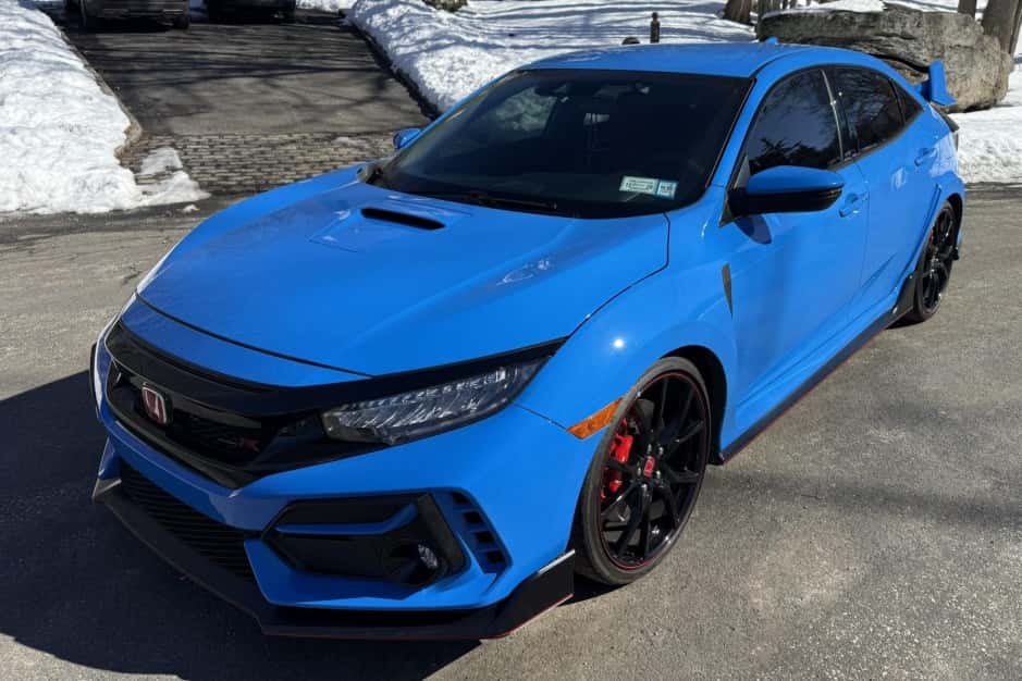 2020 Honda Civic Type R sold for $30,277