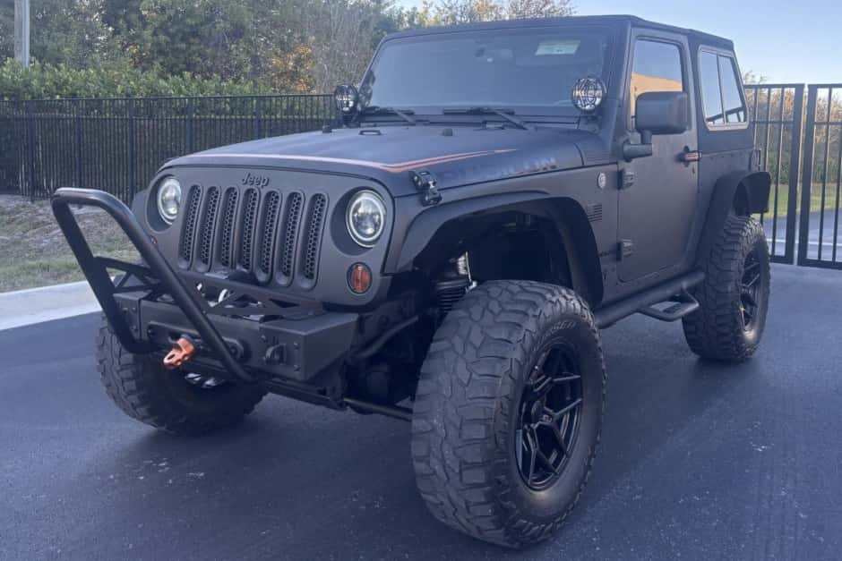 2012 Jeep Wrangler JK (2007-2018) sold for $15,250