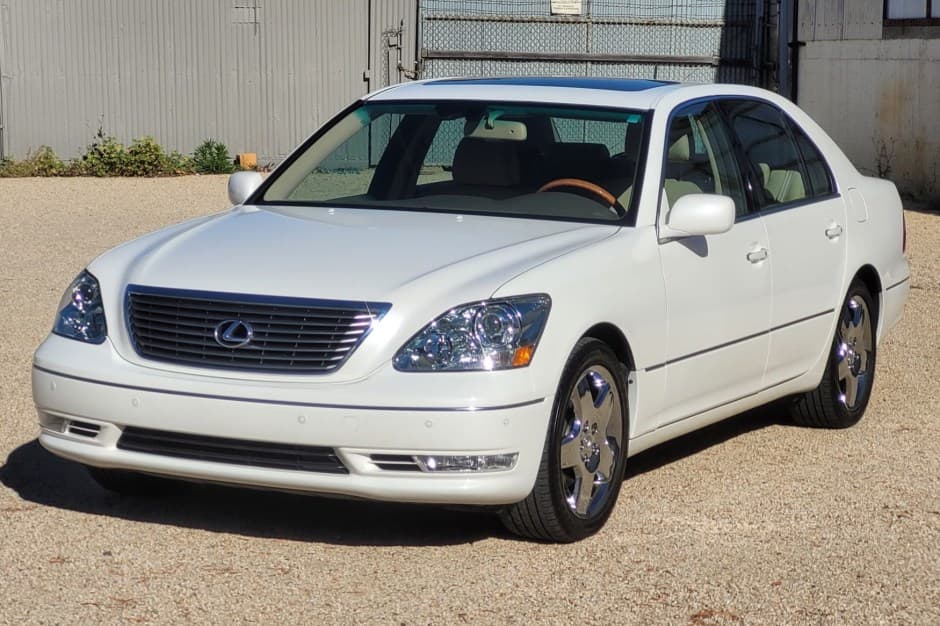 2006 Lexus LS Sedan sold for $26,500