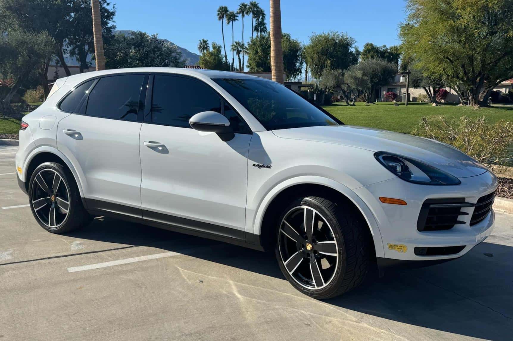 2019 Porsche Cayenne sold for $33,000