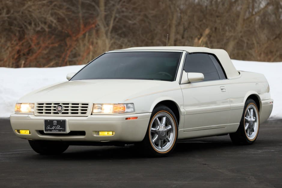 1999 Cadillac Eldorado (1992-2002) sold for $15,800