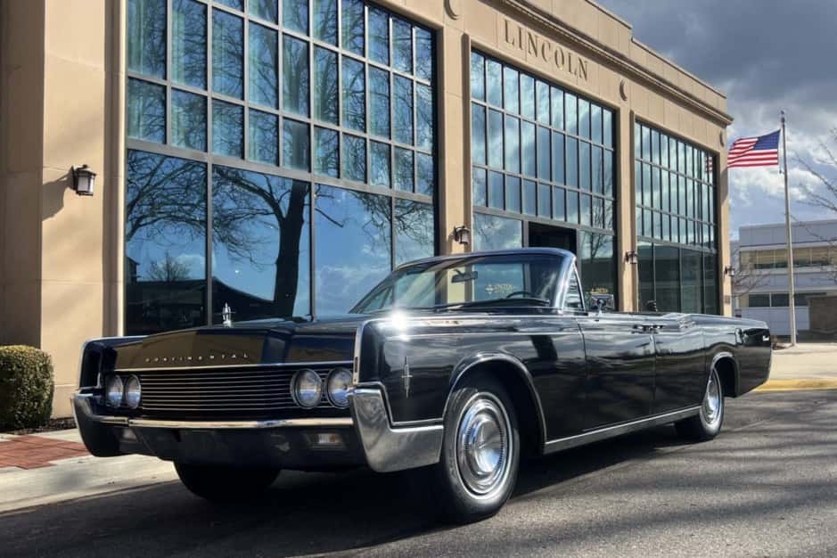 1966 Lincoln Continental (1961-1969) sold for $73,000