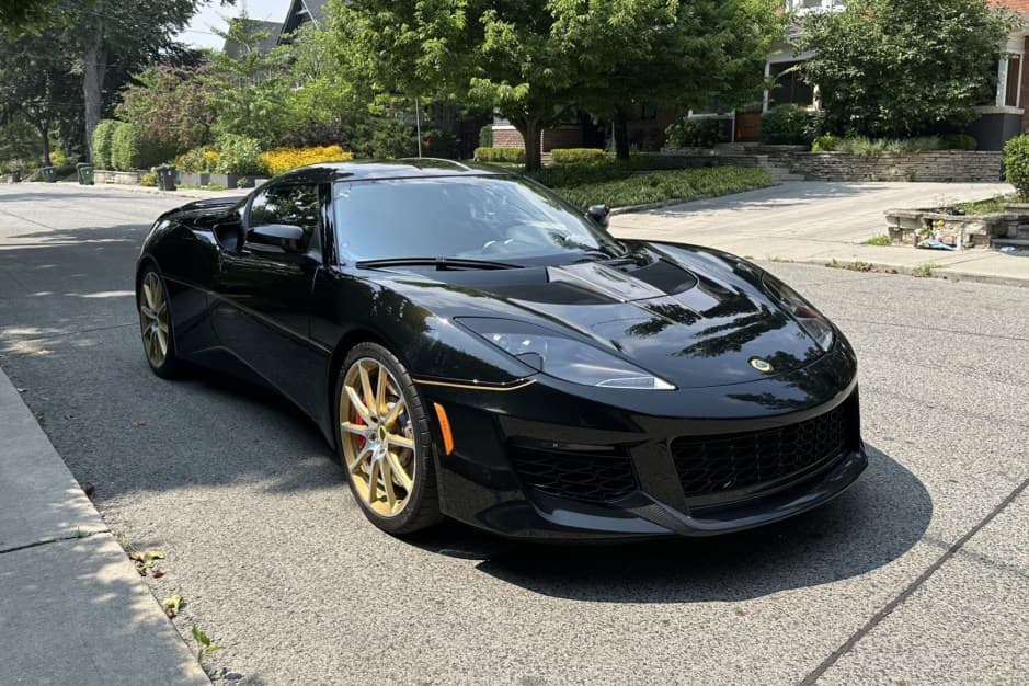 2017 Lotus Evora sold for $77,000