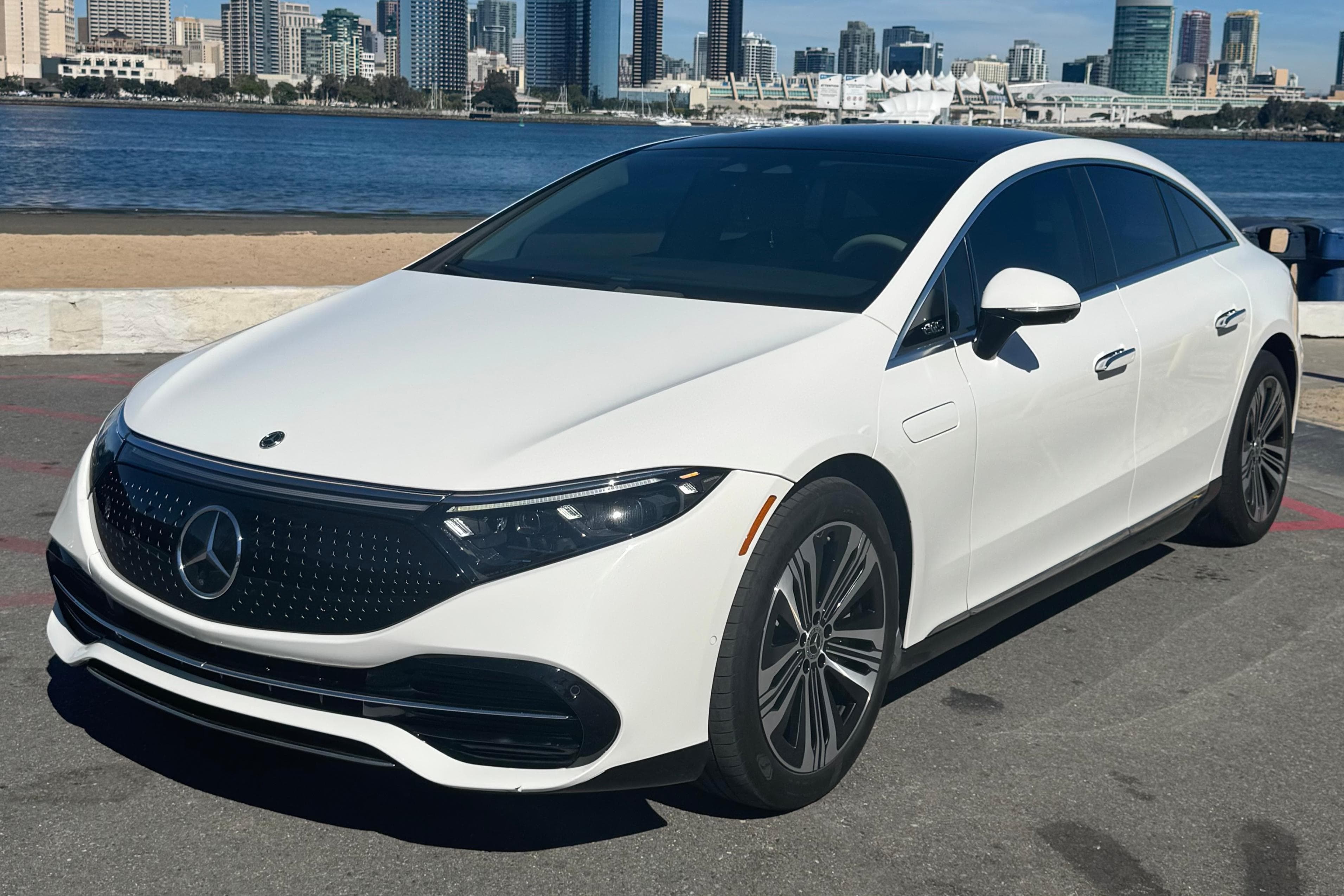 2022 Mercedes-Benz EQS sold for $26,100