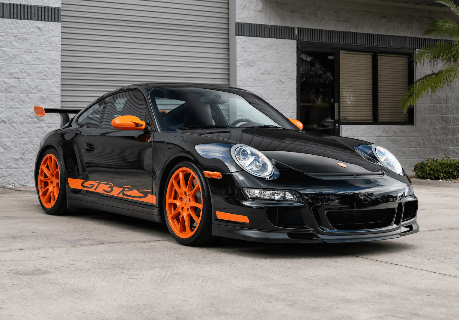2007 Porsche 911 sold for $0