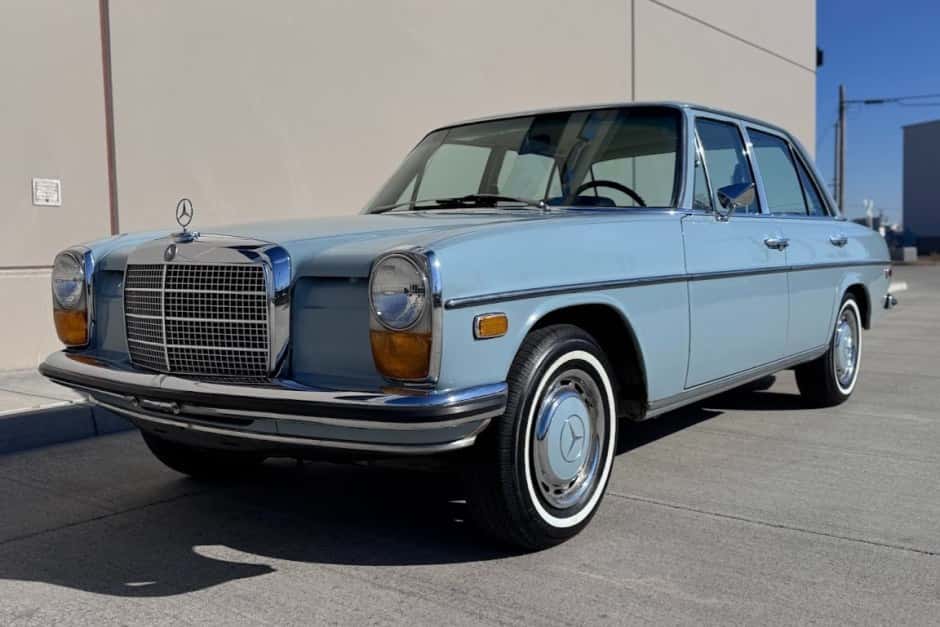 1968 Mercedes-Benz W114 & W115 sold for $9,000