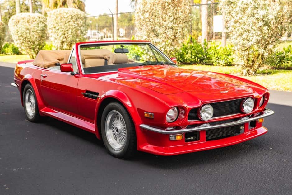 1989 Aston Martin V8 (1977-1989) sold for $195,000