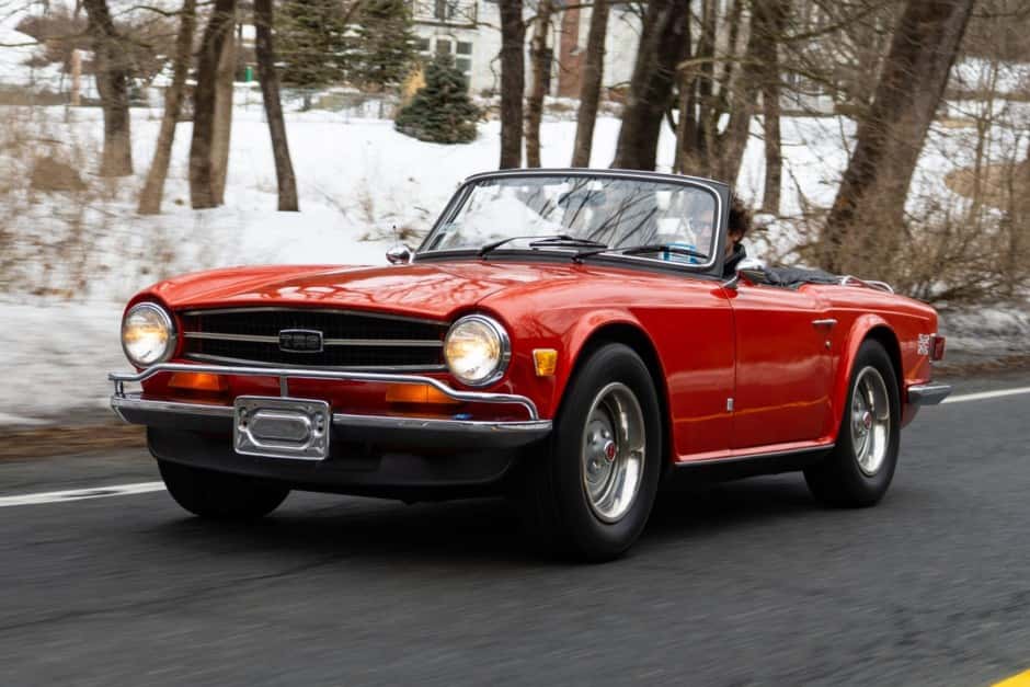 1973 Triumph TR6 sold for $14,555