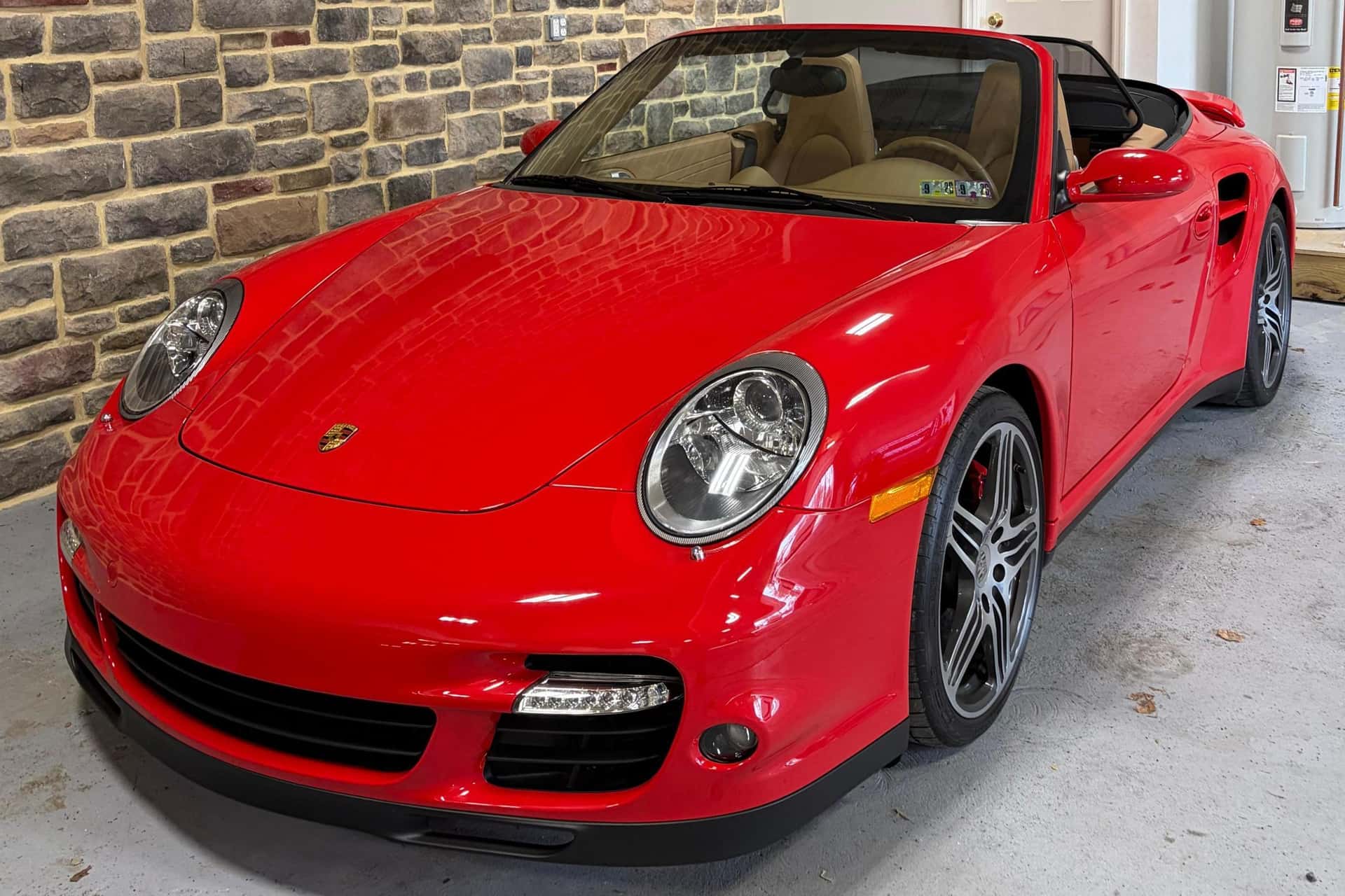 2008 Porsche 997 911 sold for $113,000