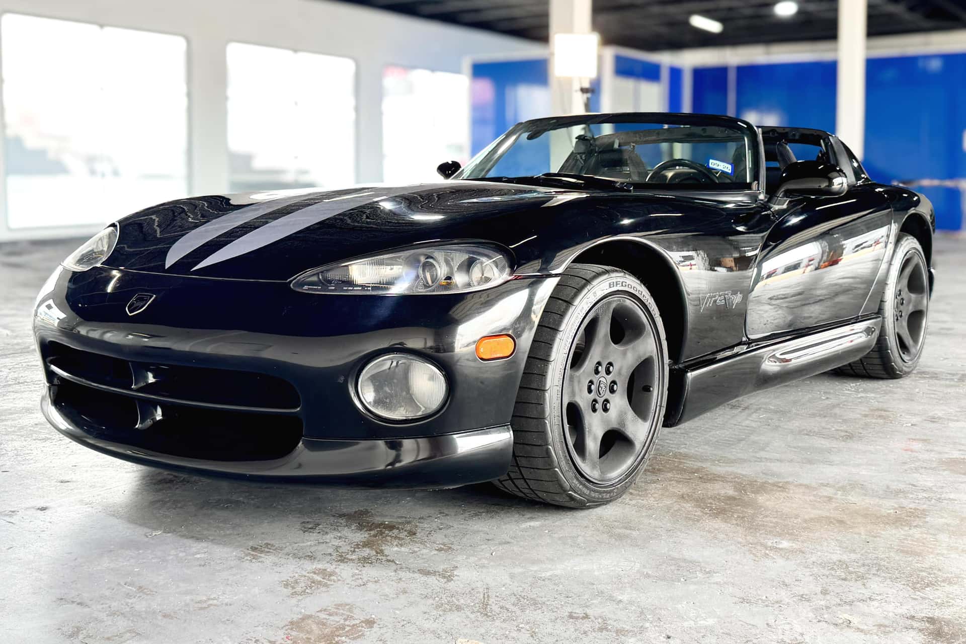 1996 Dodge Viper sold for $28,500