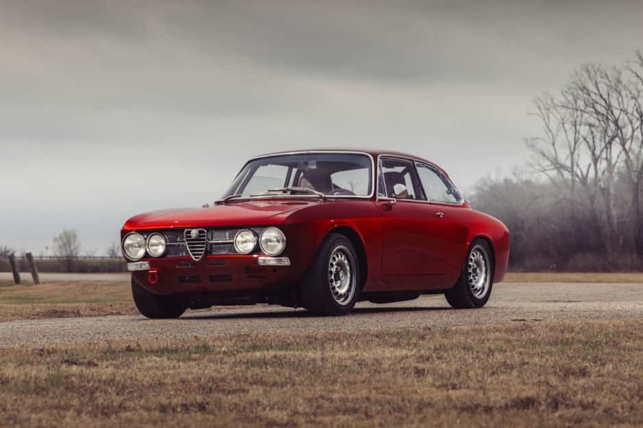 1974 Alfa Romeo 105/115 Series Coupe sold for $87,500