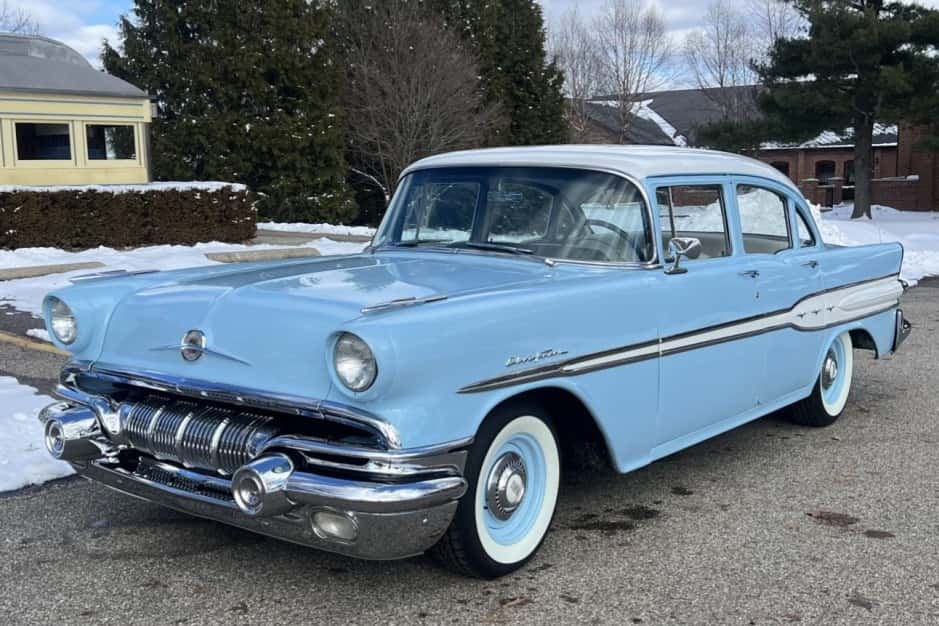 1957 Pontiac Chieftain sold for $15,005