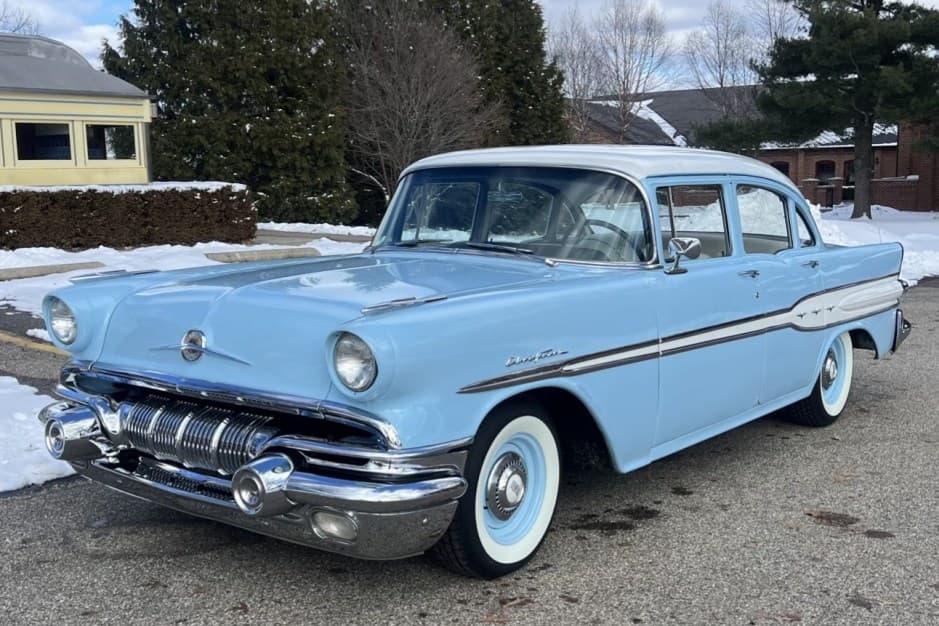 1957 Pontiac Chieftain sold for $15,005