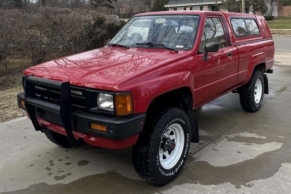 1984 Toyota Pickup (N50/N60/N70 1984-1988) sold for $15,250