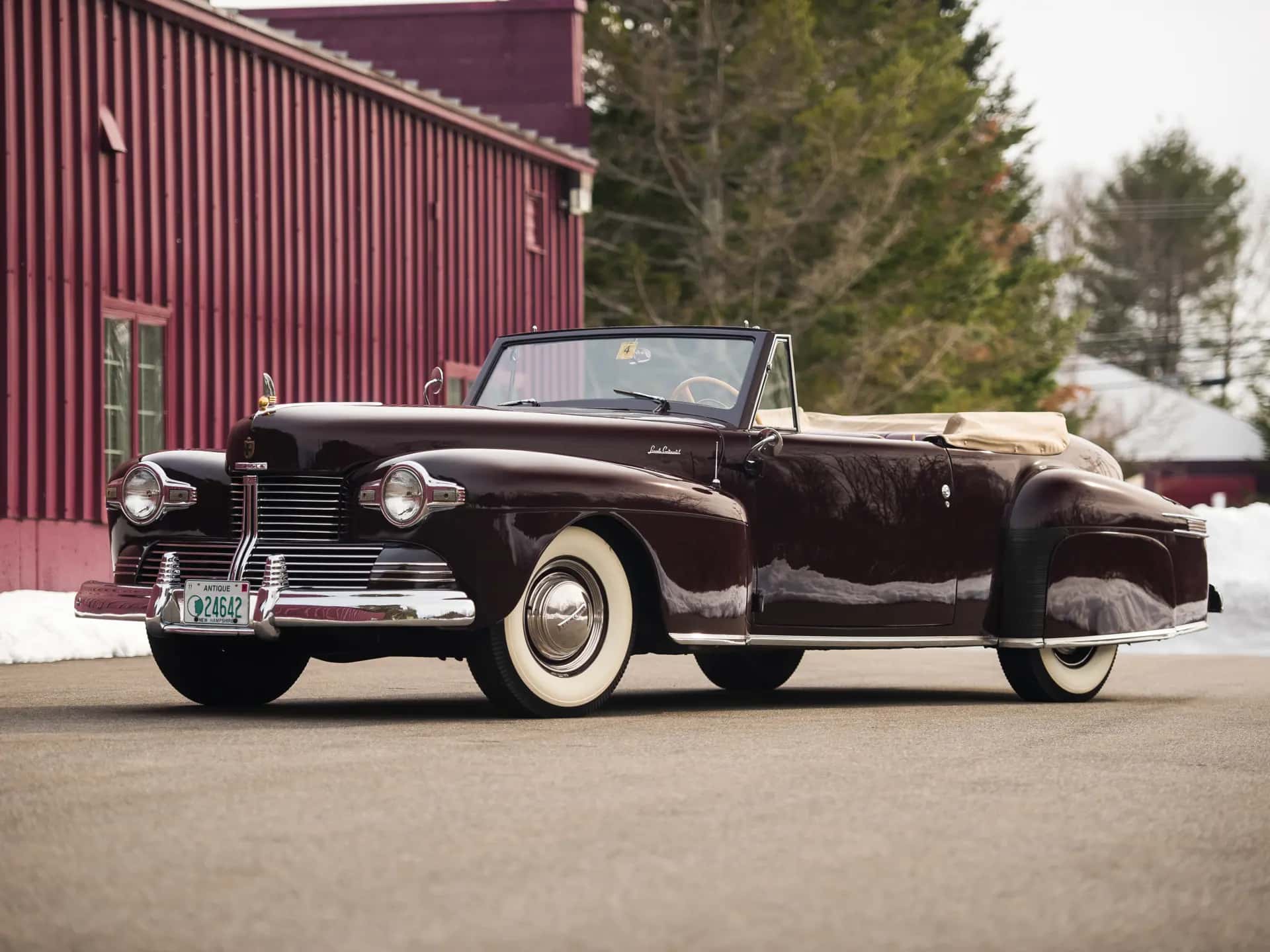 1942 Lincoln Continental Cabriolet sold for $60,480