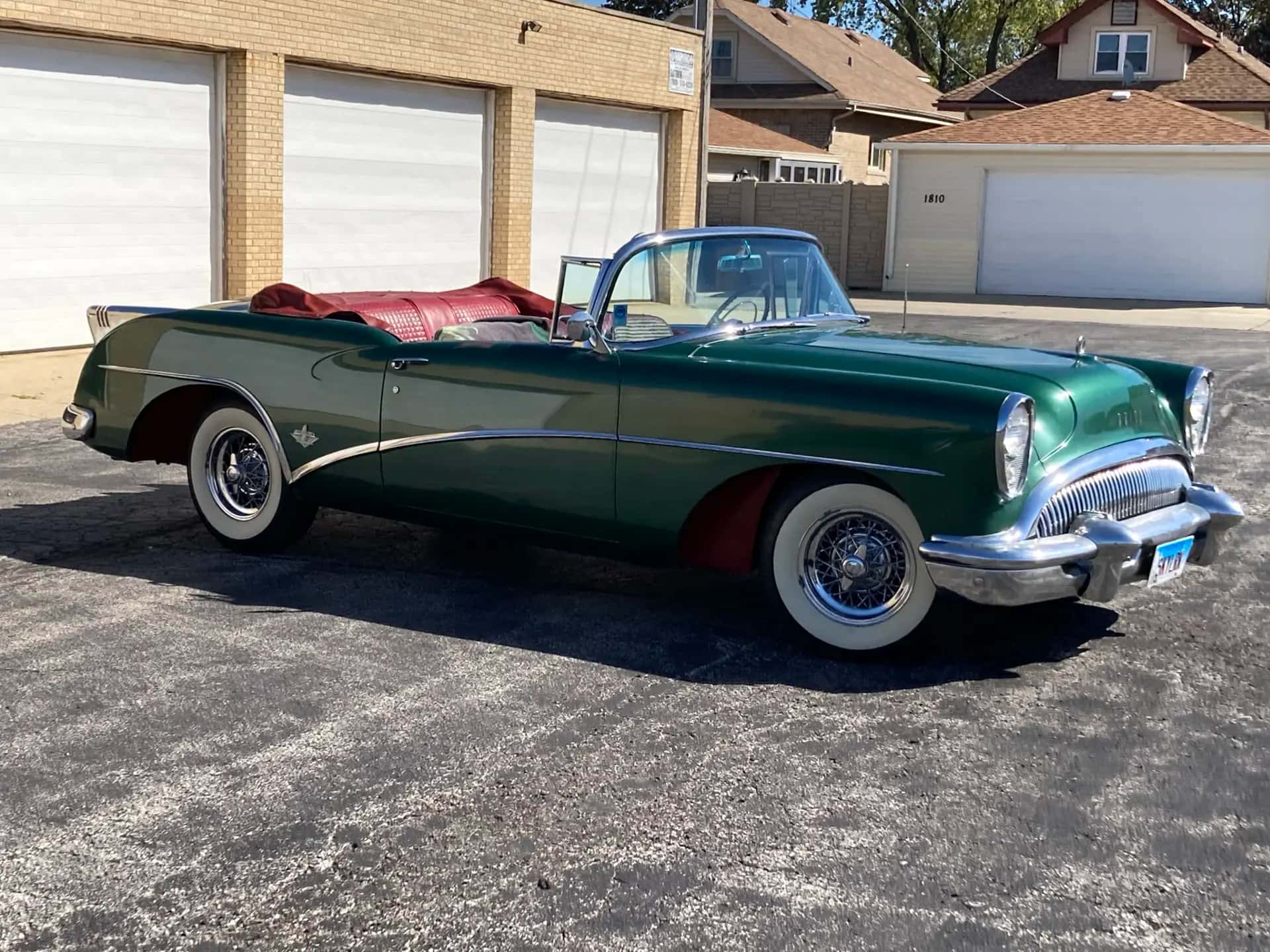 1954 Buick Skylark sold for $50,600