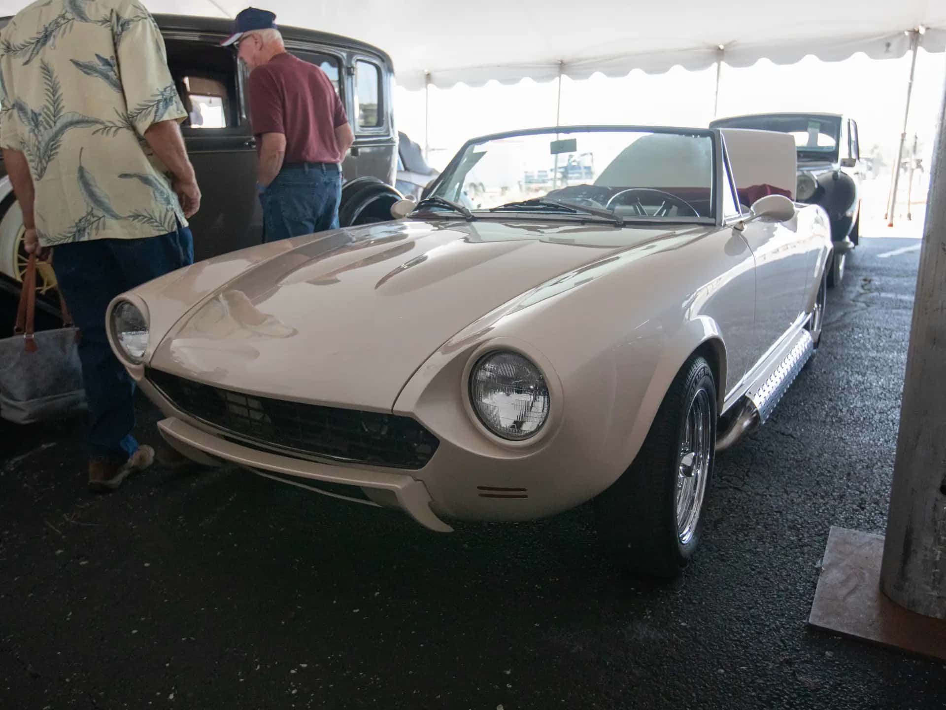 1977 Fiat 124 Sport Spider sold for $21,450