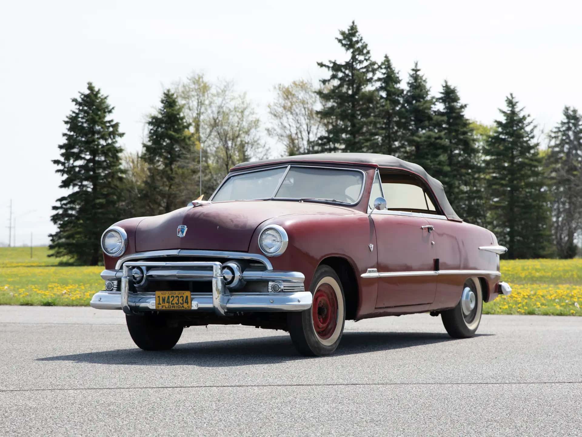 1951 Ford V-8 Custom DeLuxe Convertible sold for $14,300