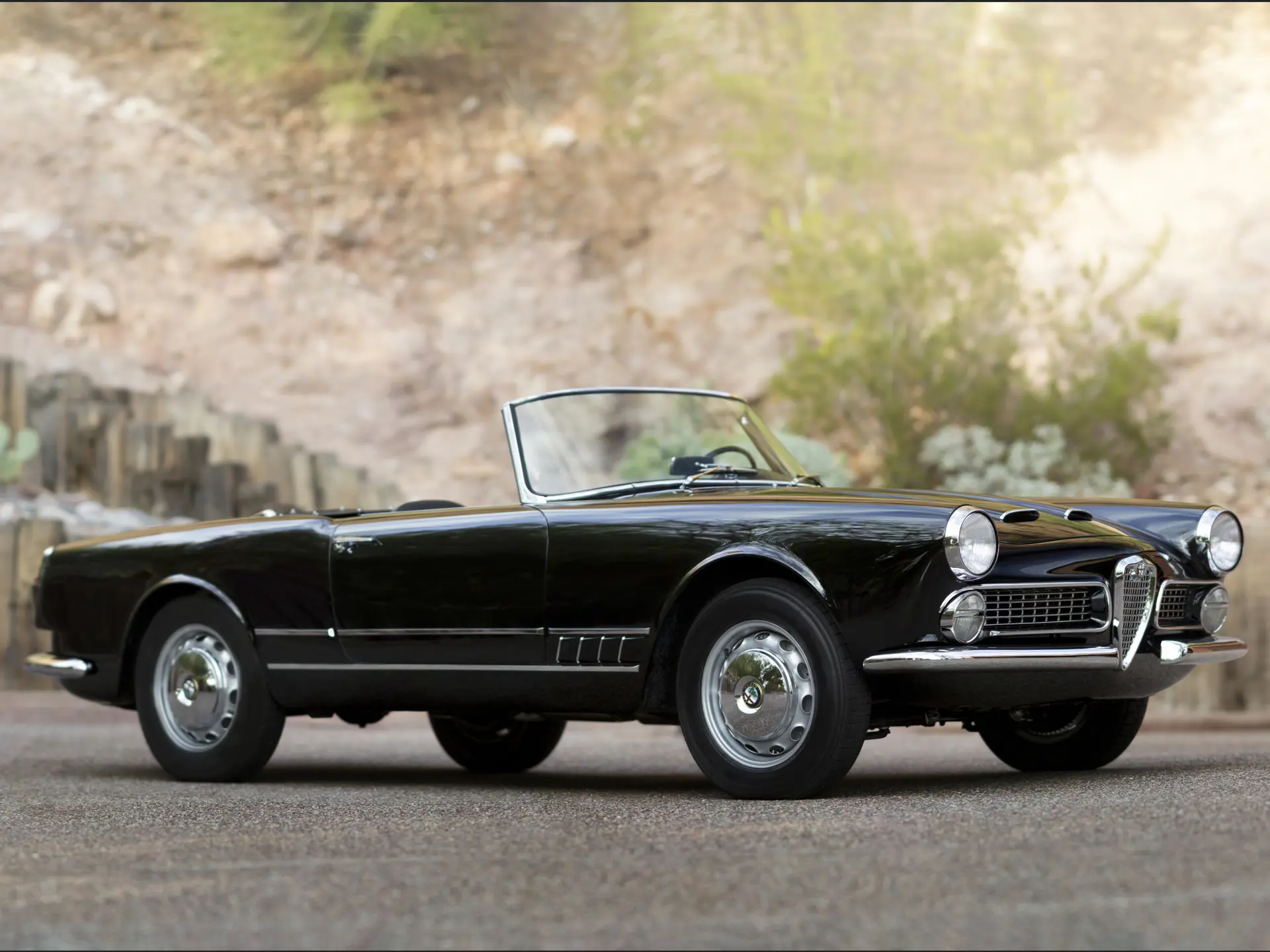 1959 Alfa Romeo 2000 Spider sold for $196,000