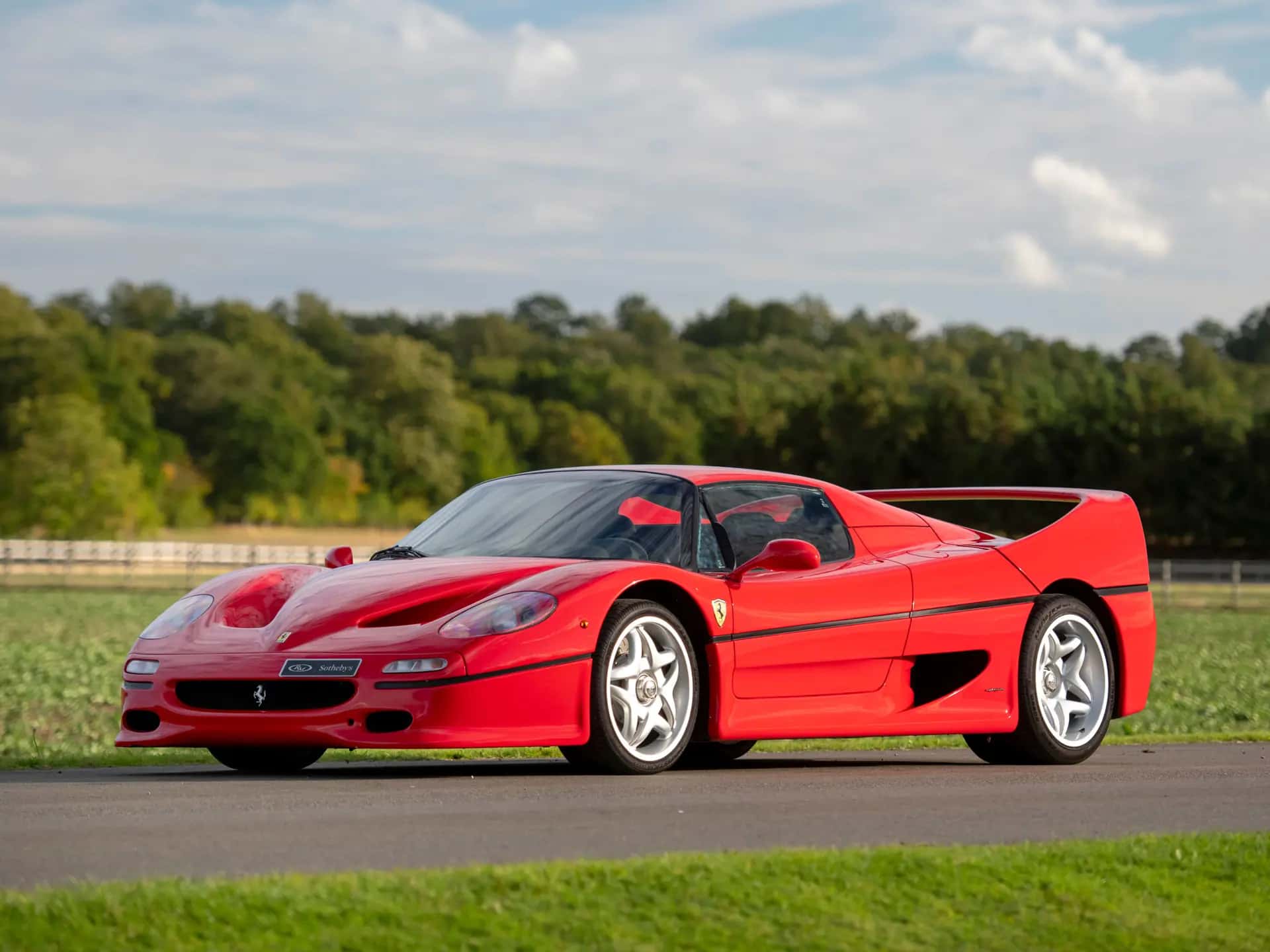 1997 Ferrari F50 sold for £0
