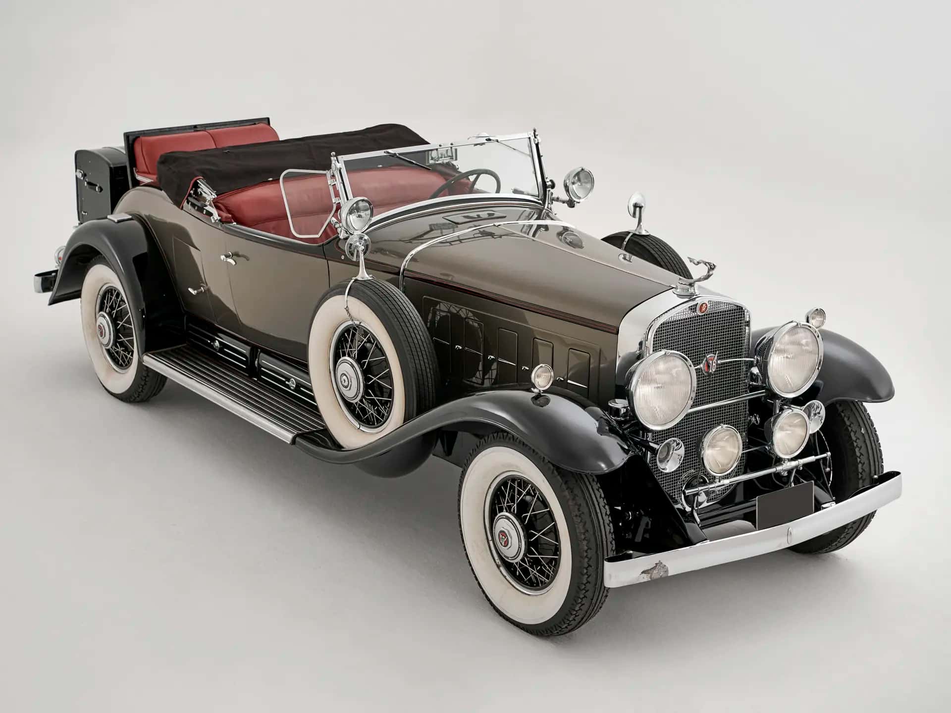 1930 Cadillac V-16 Roadster in the Style of Fleetwood sold for €149,500