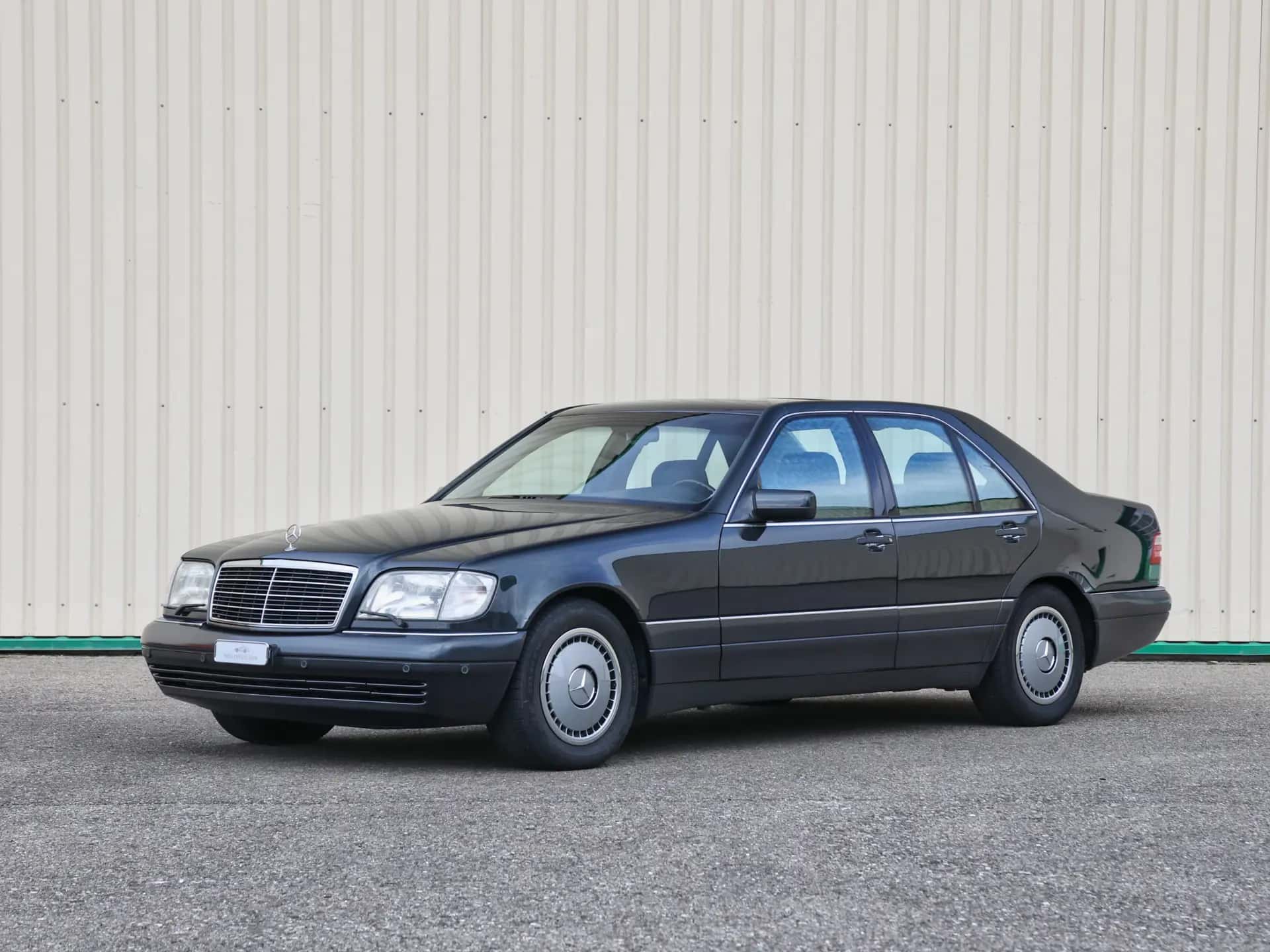 1996 Mercedes-Benz S 500 Saloon sold for $21,850