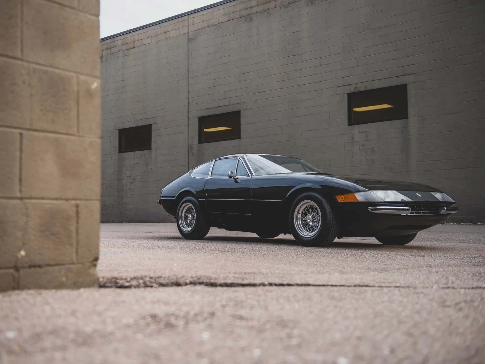 1969 Ferrari 365 GTB/4 Daytona Berlinetta sold for $582,500