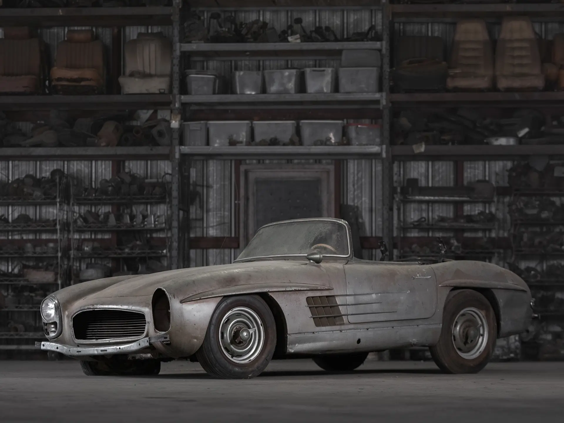 1957 Mercedes-Benz 300 SL Roadster sold for $1,187,500