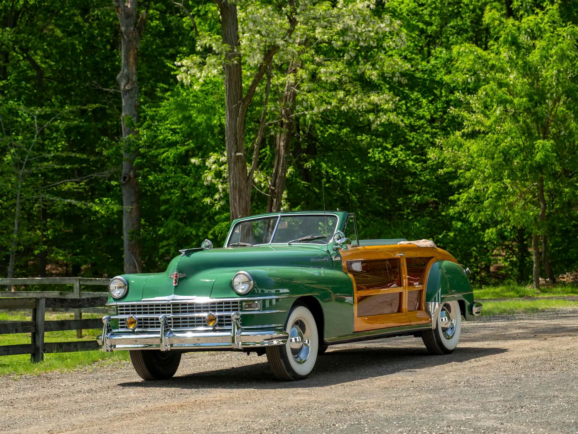 1948 Chrysler Town and Country Convertible sold for $77,000