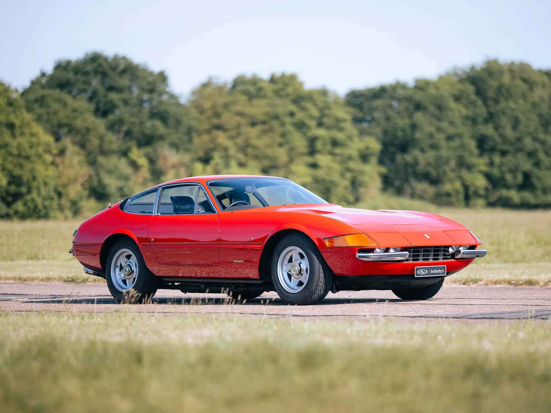 1973 Ferrari 365 GTB/4 Daytona Berlinetta sold for £398,750