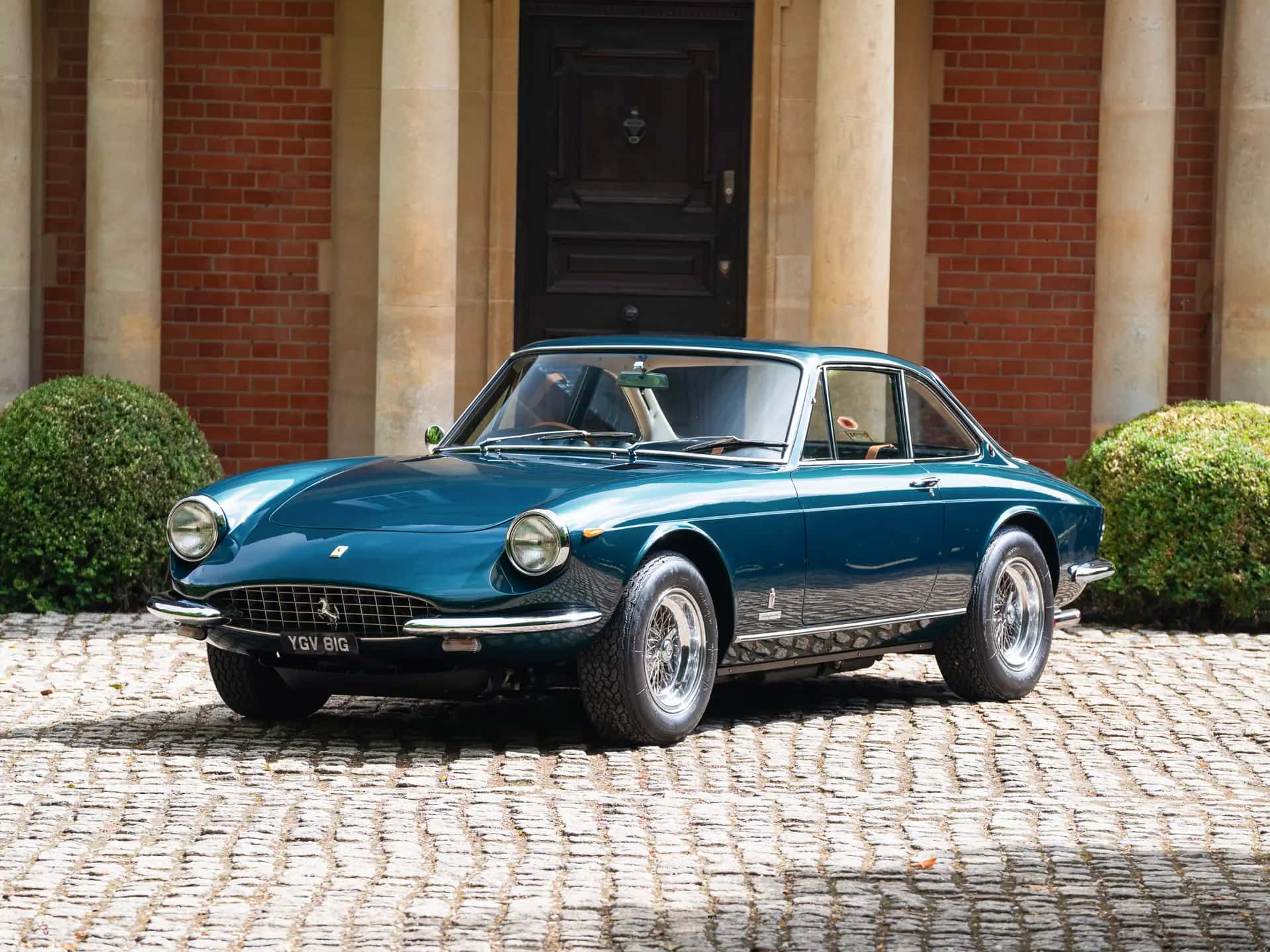 1969 Ferrari 365 GTC sold for £567,500