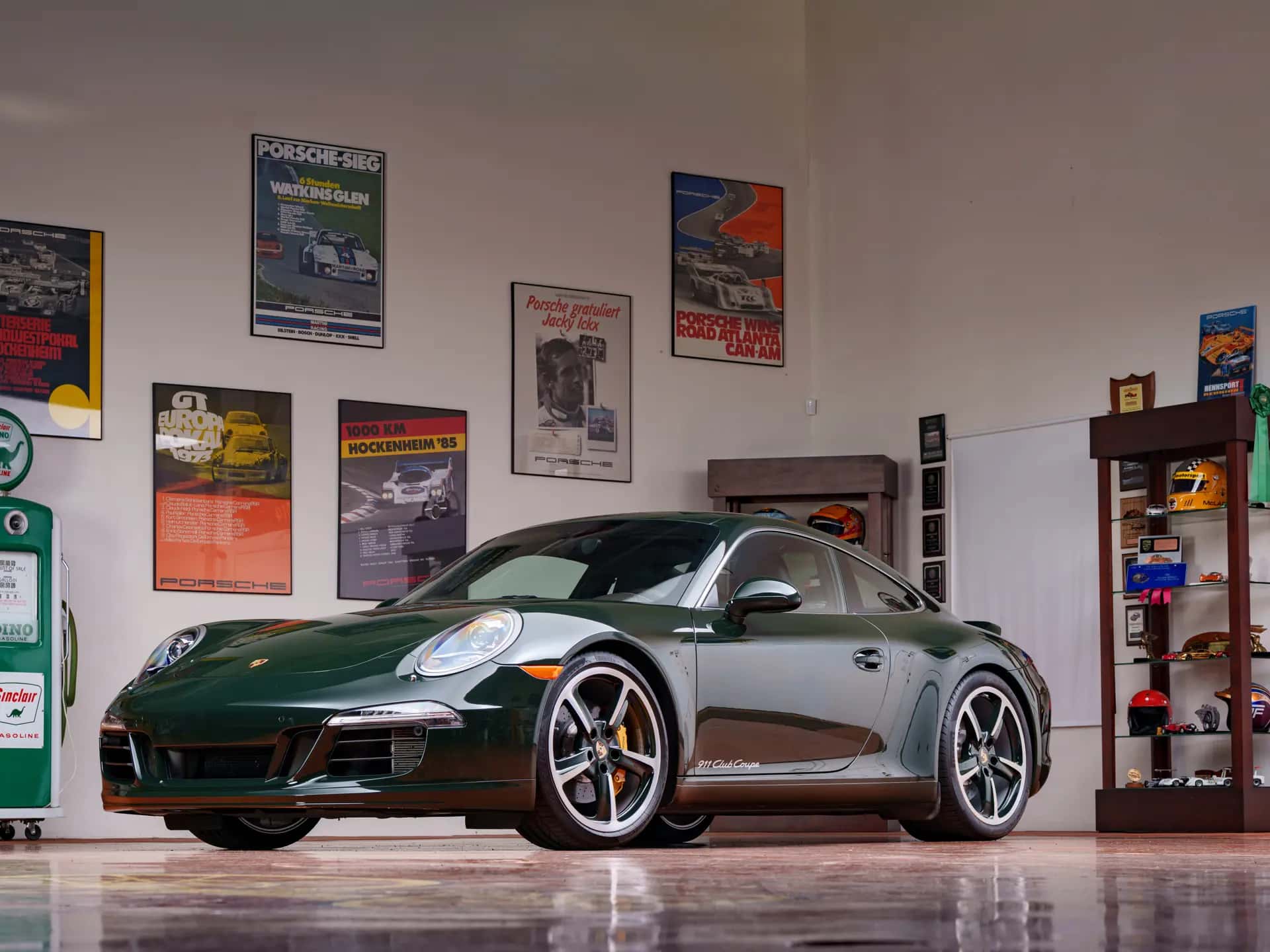 2013 Porsche 911 Carrera S Club Coupe sold for $318,500