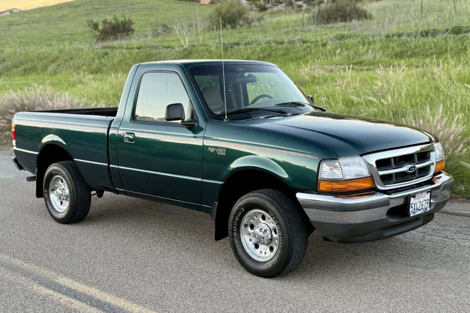 1998 Ford Ranger 1998-2011 sold for $15,000