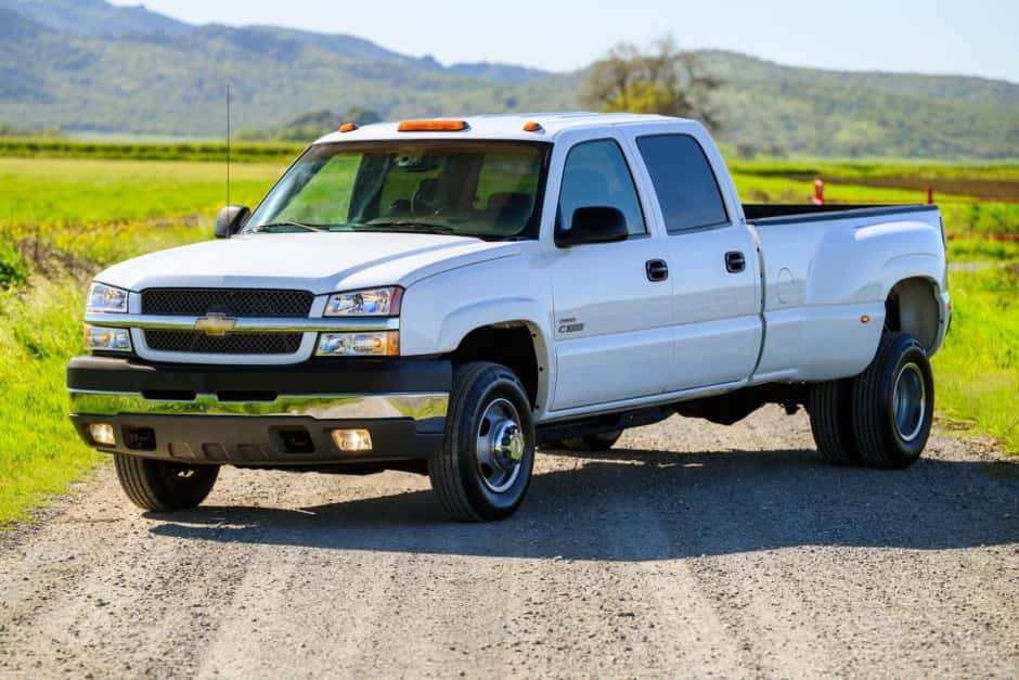 2003 Chevrolet Silverado GMT800 (1999-2007) sold for $24,305