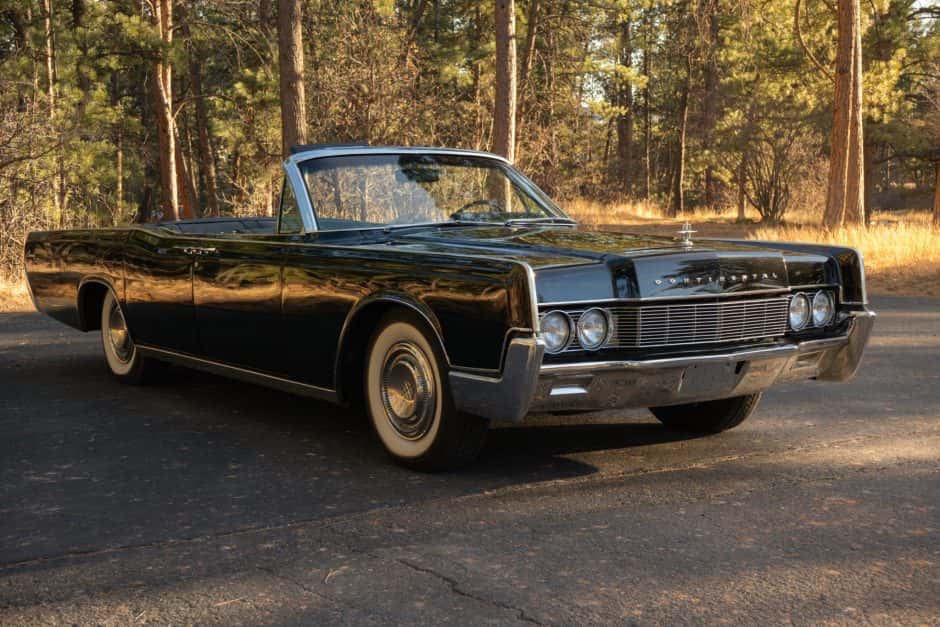 1967 Lincoln Continental (1961-1969) sold for $76,000