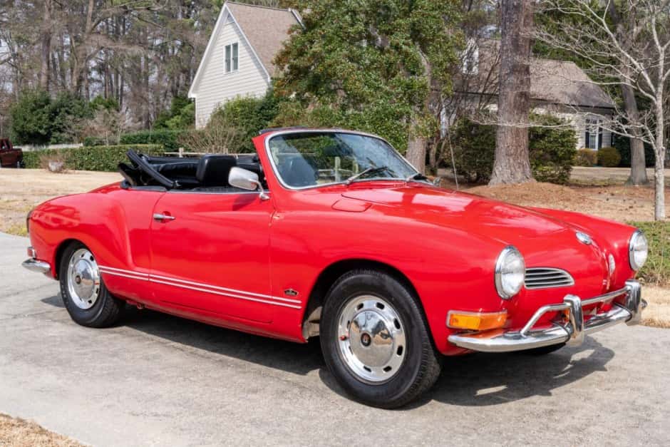 1971 Volkswagen Karmann Ghia sold for $21,750