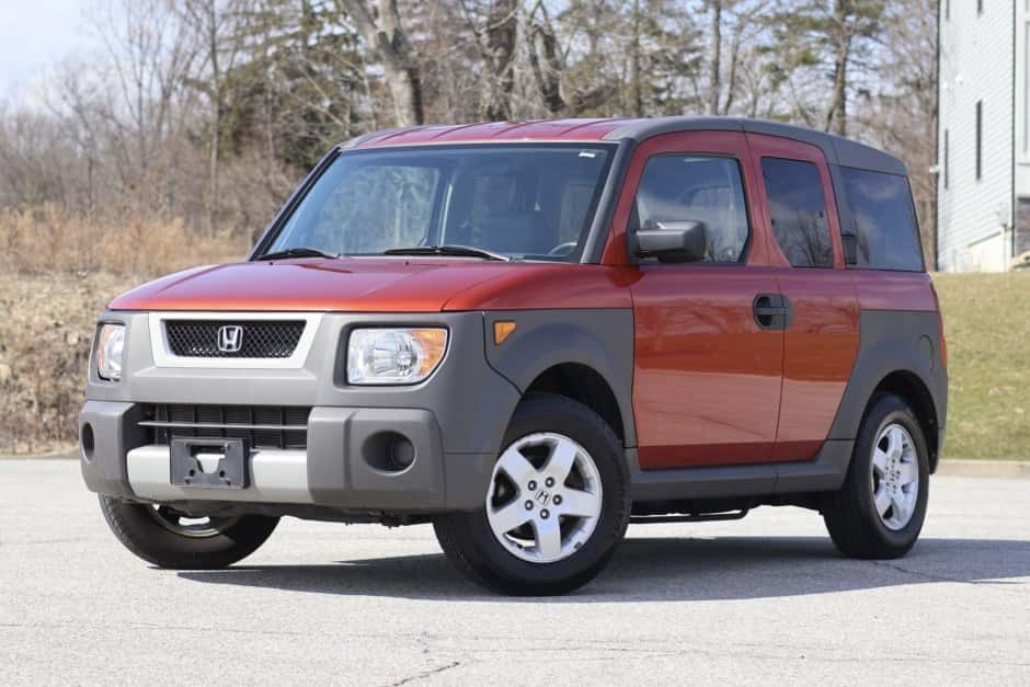 2005 Honda Element sold for $18,000