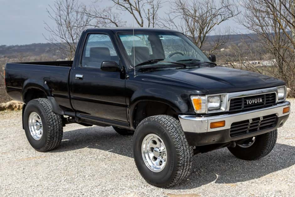 1989 Toyota Pickup (N80/90/100/110 1989-1997) sold for $18,044
