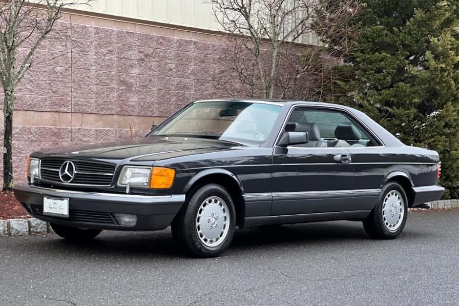 1990 Mercedes-Benz C126 sold for $71,500