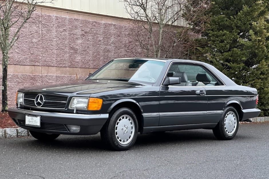 1990 Mercedes-Benz C126 sold for $71,500