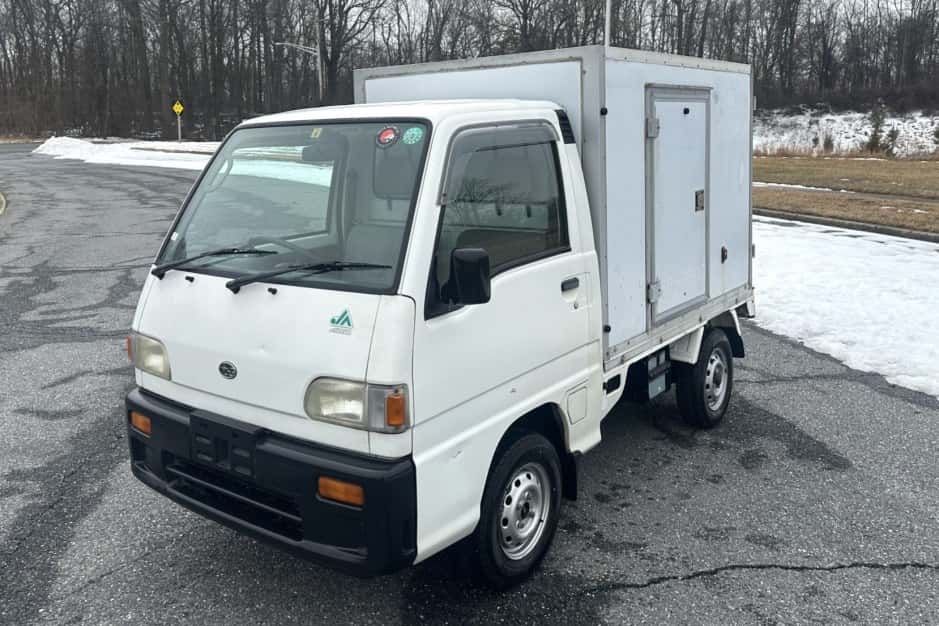 1999 Subaru Sambar sold for $7,250