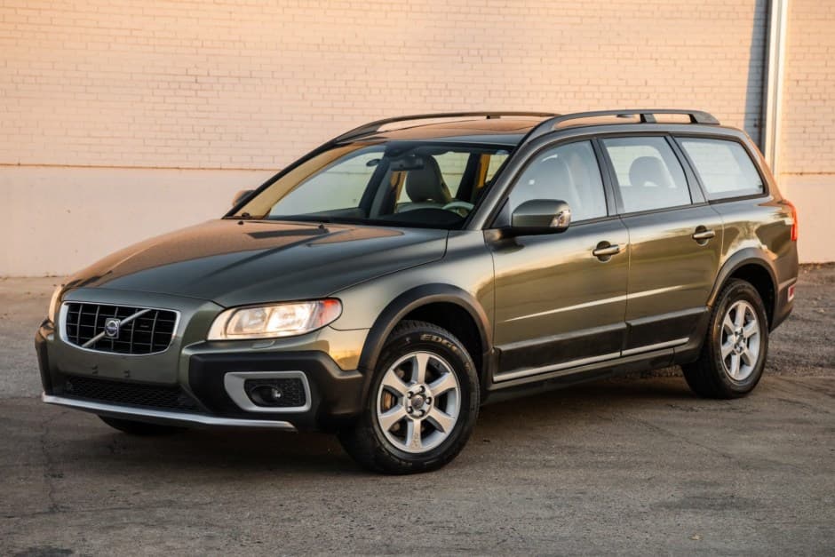 2009 Volvo XC70 sold for $15,000