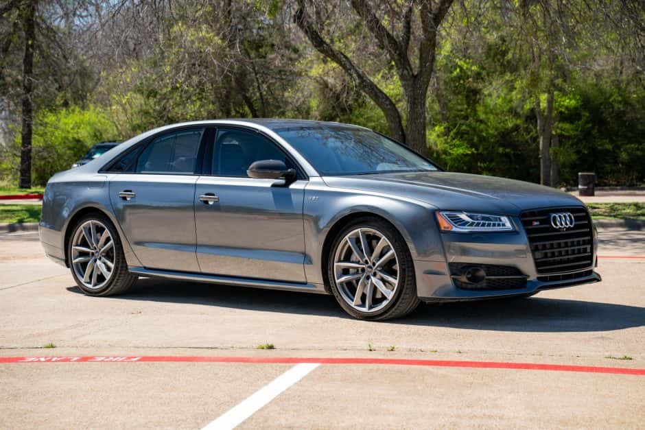 2017 Audi S8 sold for $46,376
