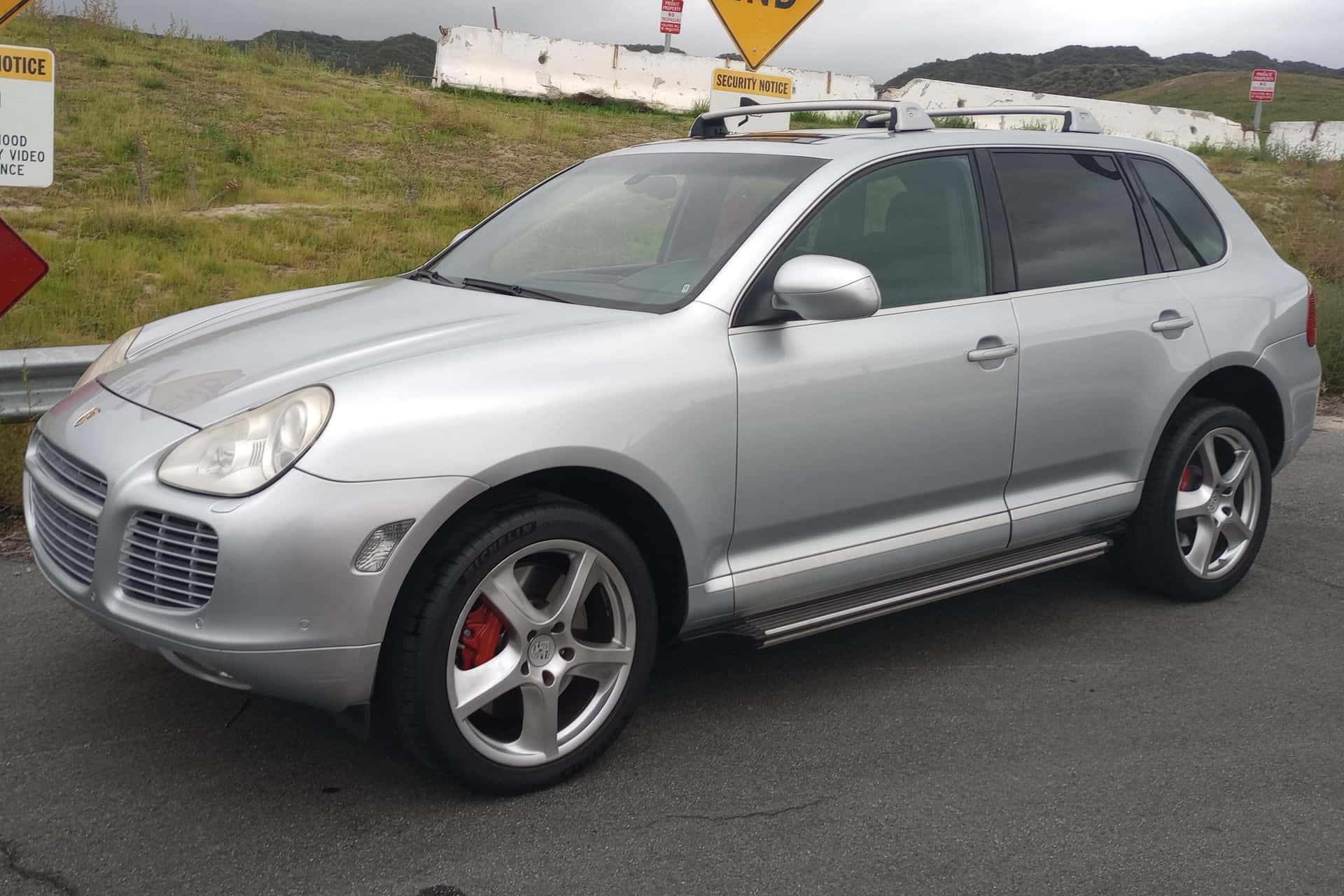 2006 Porsche Cayenne sold for $8,100