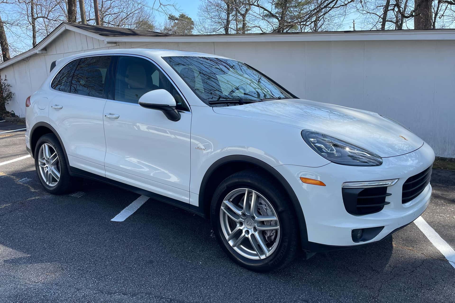 2016 Porsche Cayenne sold for $15,000
