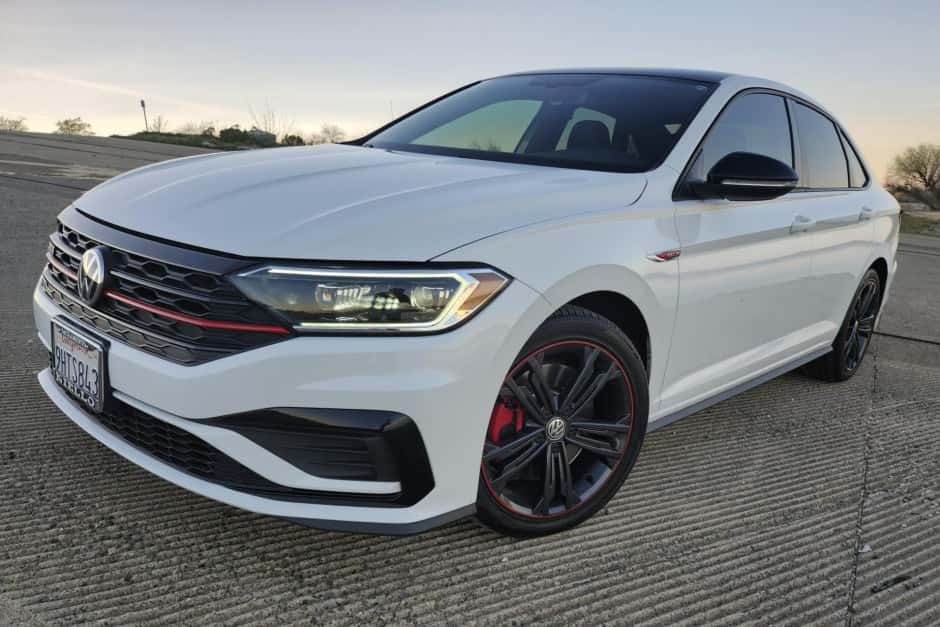 2019 Volkswagen Jetta sold for $12,902