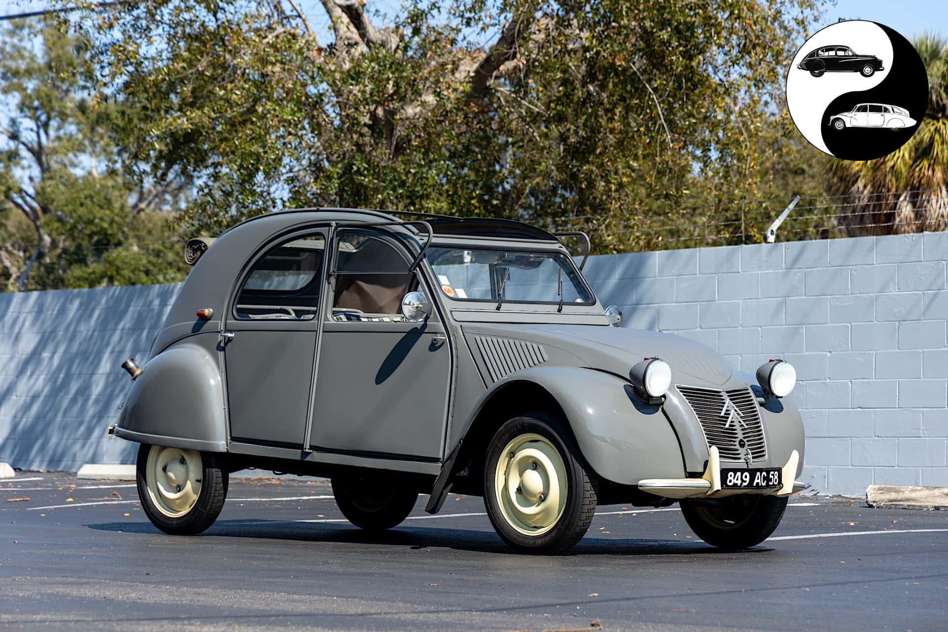 1954 Citroen 2CV sold for $12,000