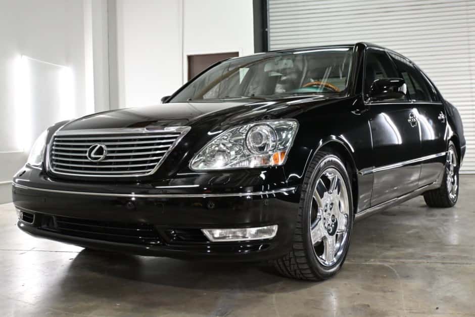 2006 Lexus LS Sedan sold for $20,930