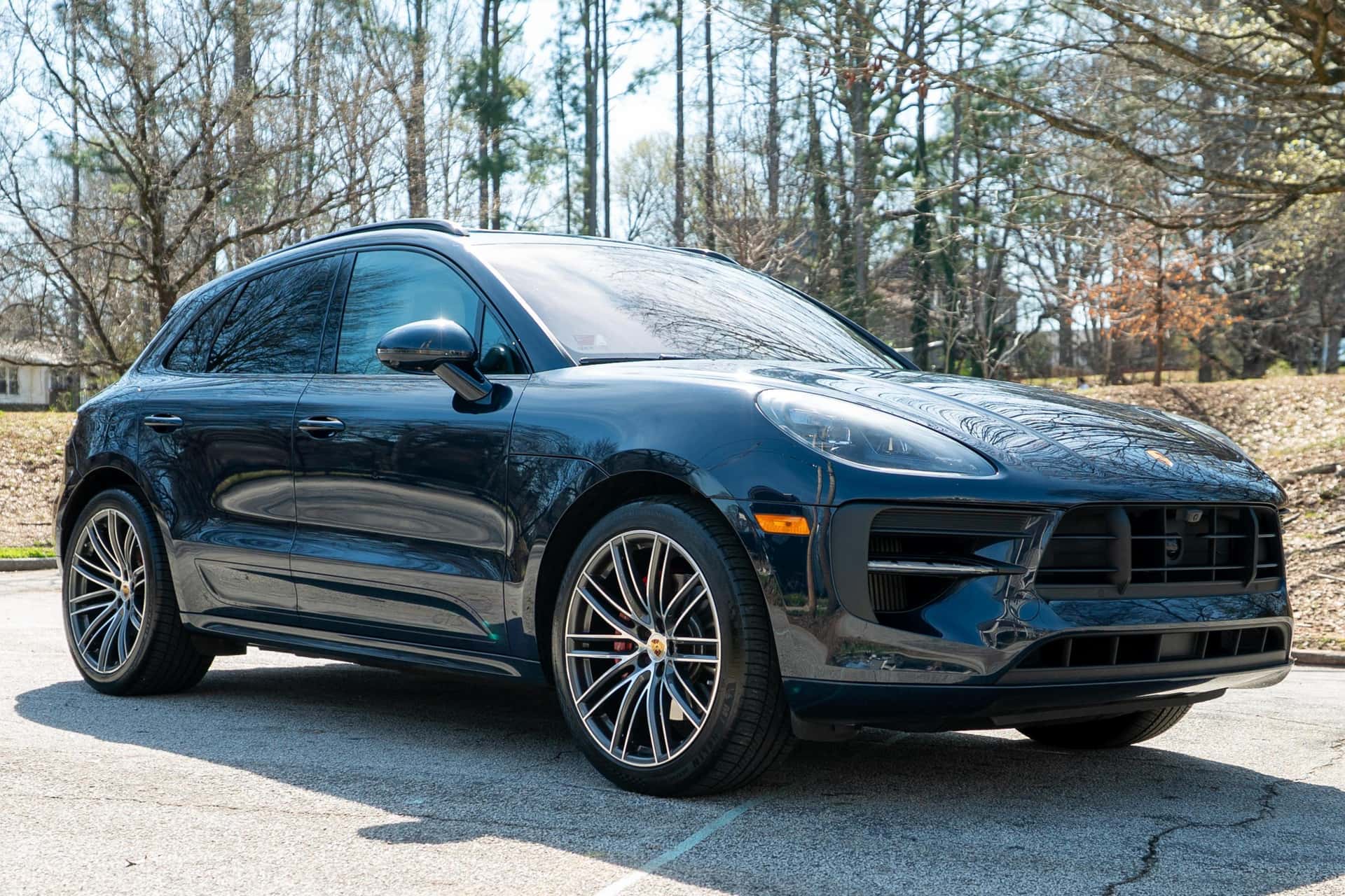 2021 Porsche Macan sold for $49,750