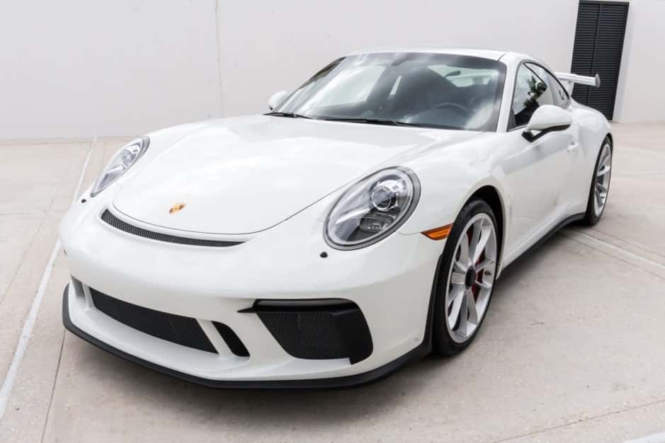 2018 Porsche 991 911 GT3 sold for $221,000
